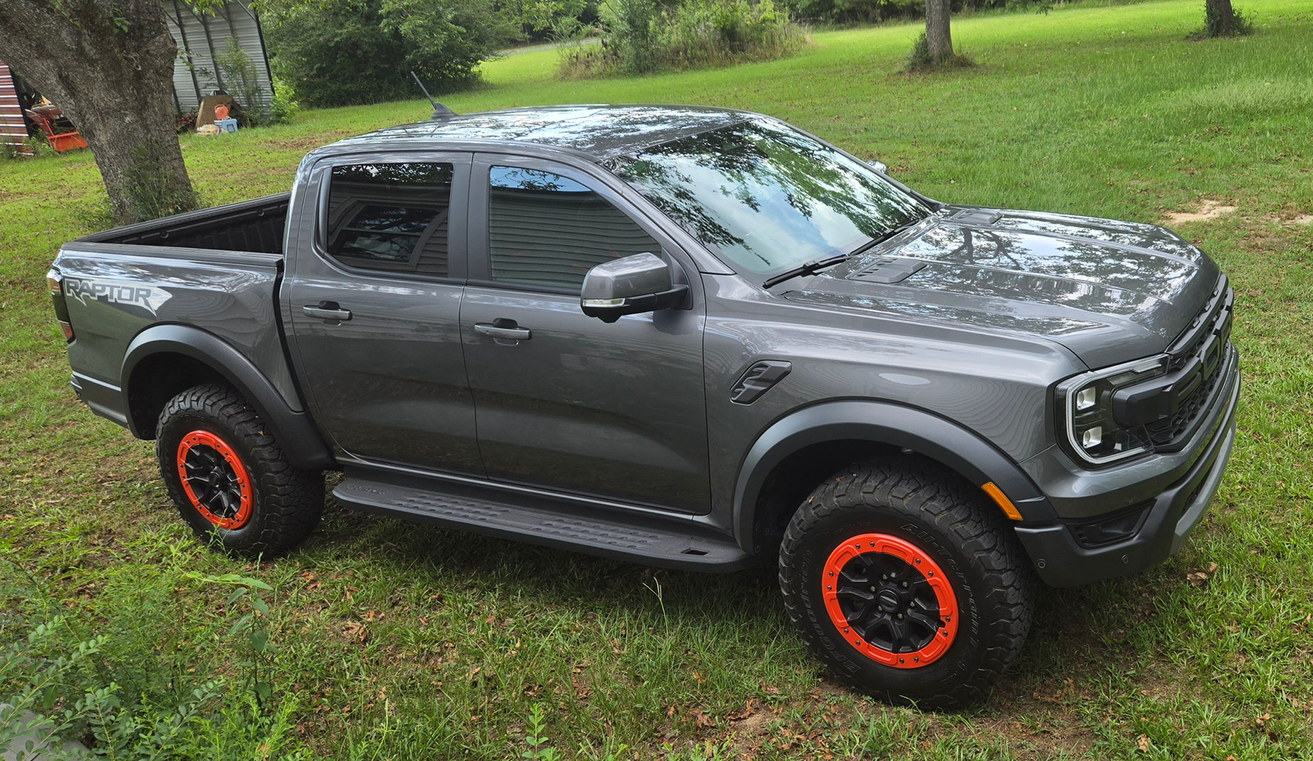 Ford Ranger Added a little pop! Beadlock rings paint matched Cactus Gray 20240701_183747