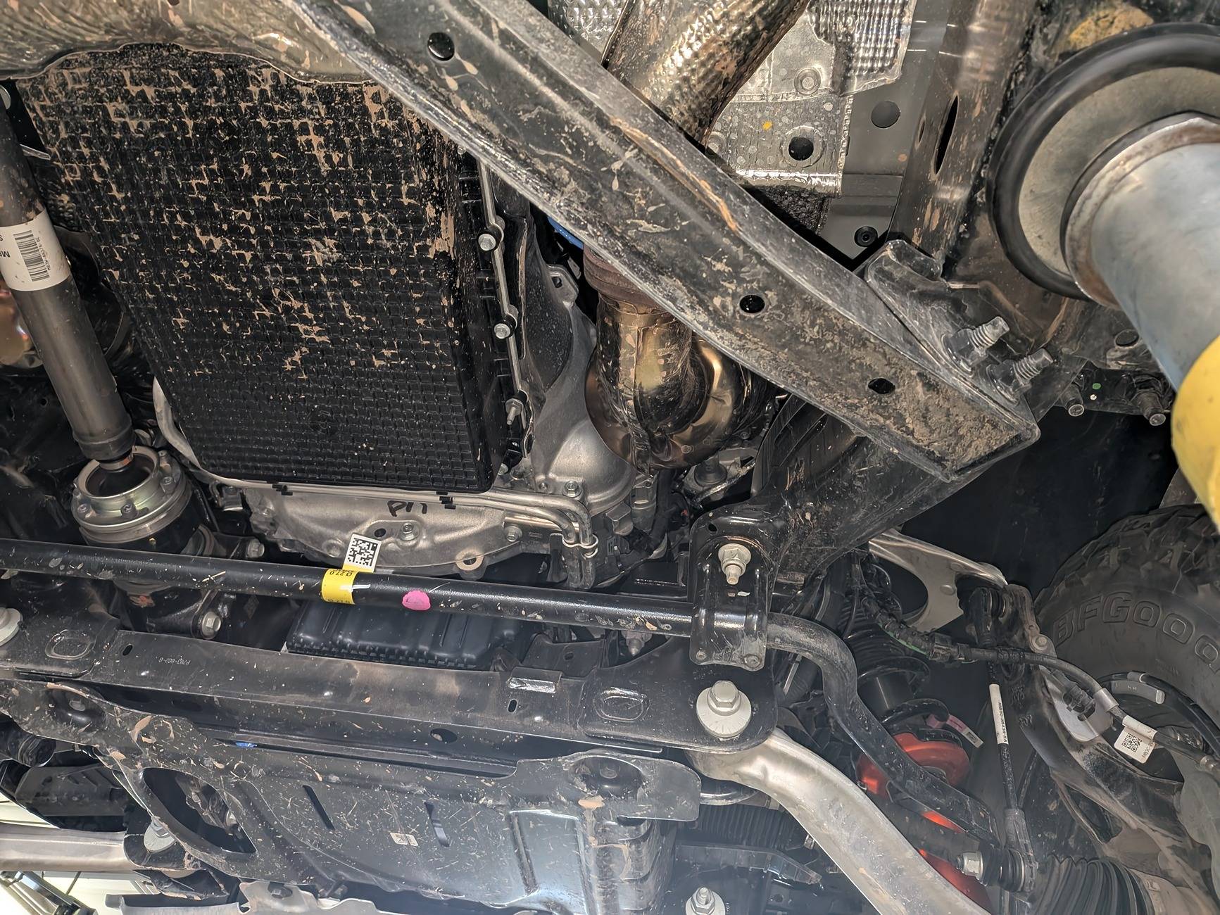 Ford Ranger Dressed for the crawl - Foutz Skid Plates, Differential Plate and Rival Fuel Tank Plate Armor (6)