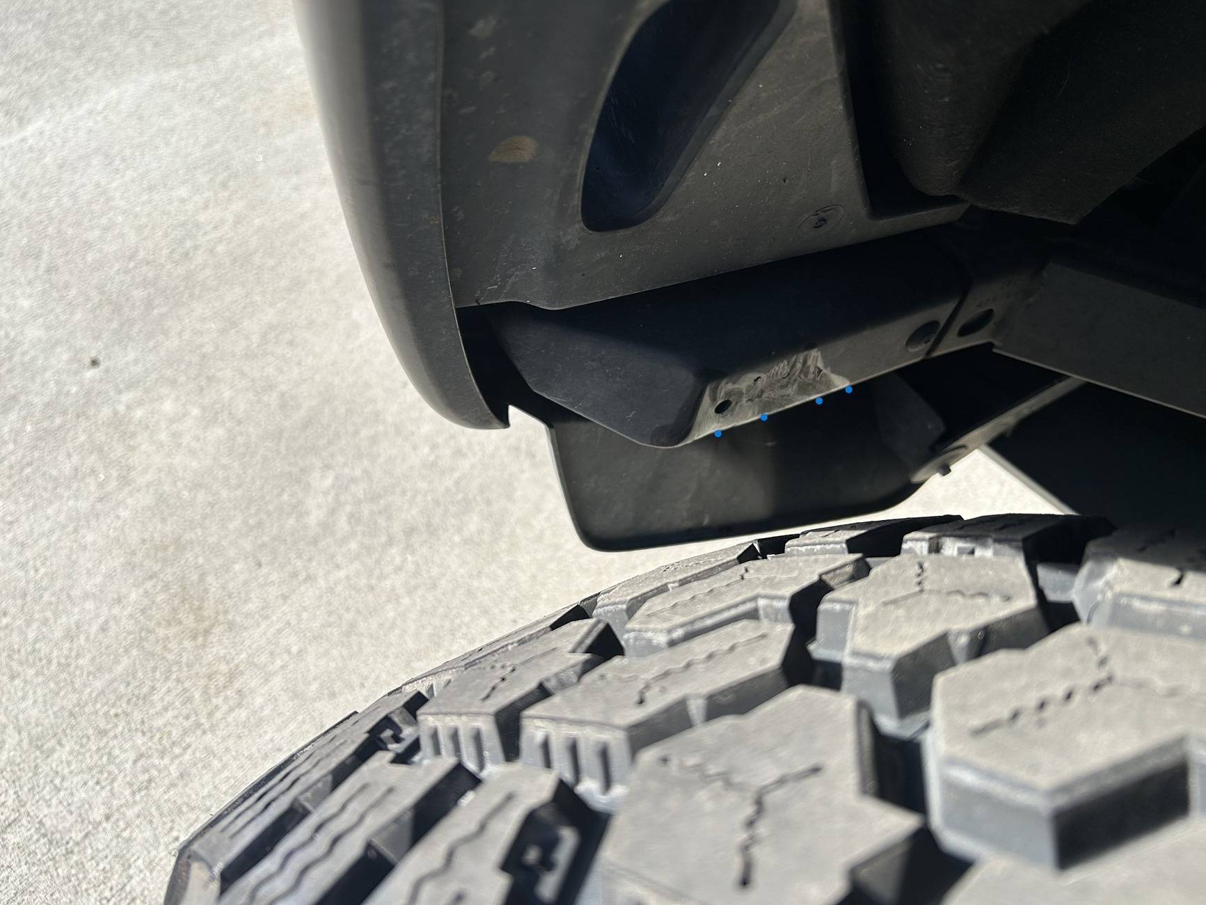 Ford Ranger New 285/70/17 on 3.5 lift rubbing issues. 2020 xl frontedited.JPG