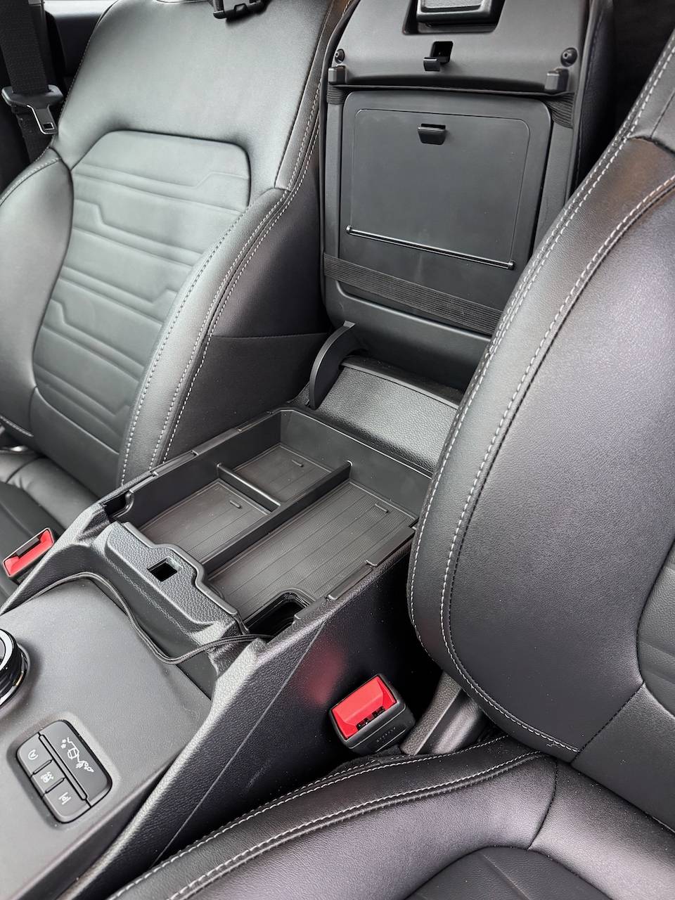 Ford Ranger Muslogy Auto's Ranger new product-Hidden Organizer IMG_8263