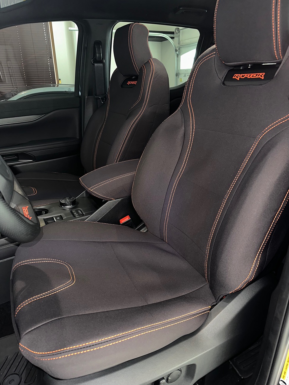 New Neoprene Seat Covers Installed in Ranger Raptor | Ranger6G - 2024 ...